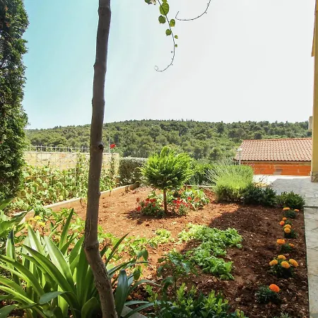 Modern In With Sea Nearby Apartment *