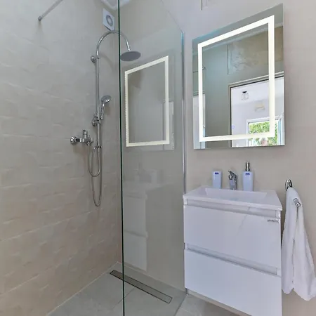 Modern In With Sea Nearby Trogir