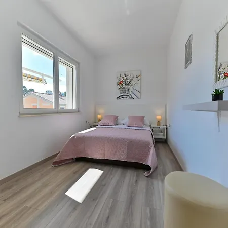 Modern In With Sea Nearby Apartment Trogir